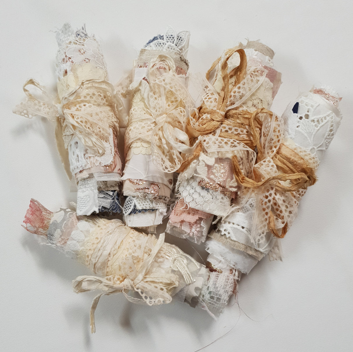 Scrappy Scroll - 9001