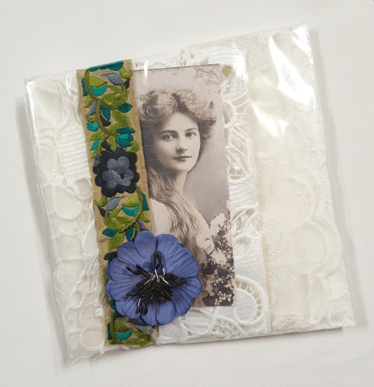 Motherloads Lace Inspiration Pack - TQ