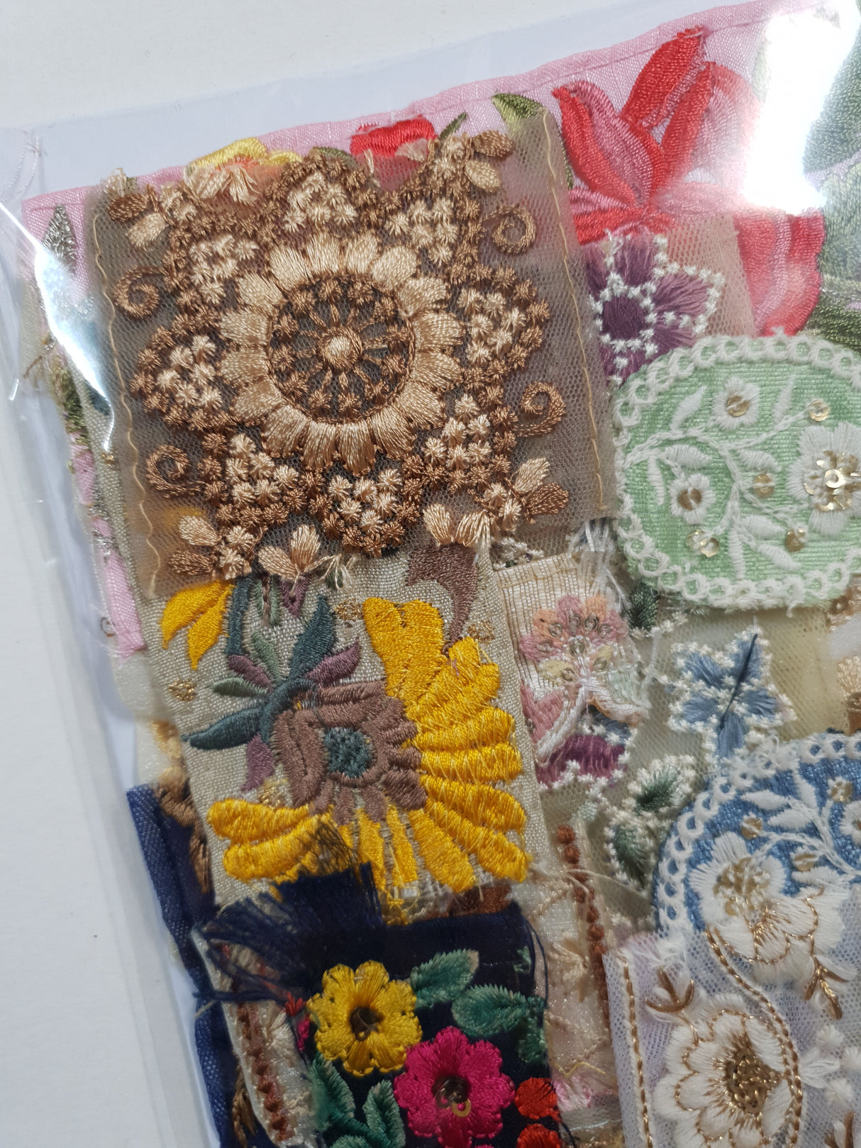 Embroidered Trim Snippets Pack - LA