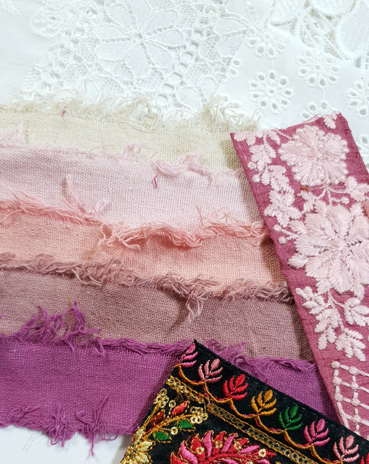 Lace & Trim Snippets Pack - Pinks