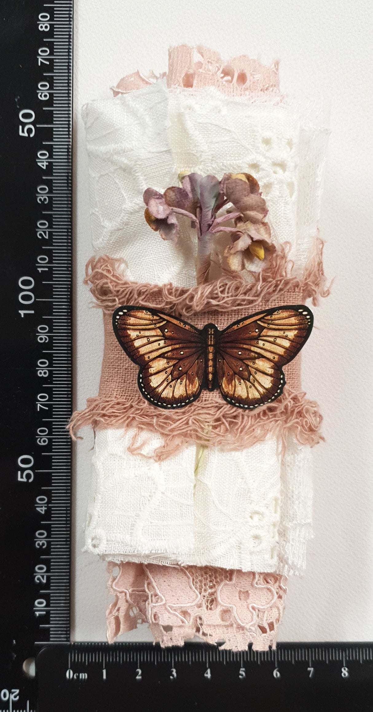Motherloads Lace Sampler - UI - Selected at Random