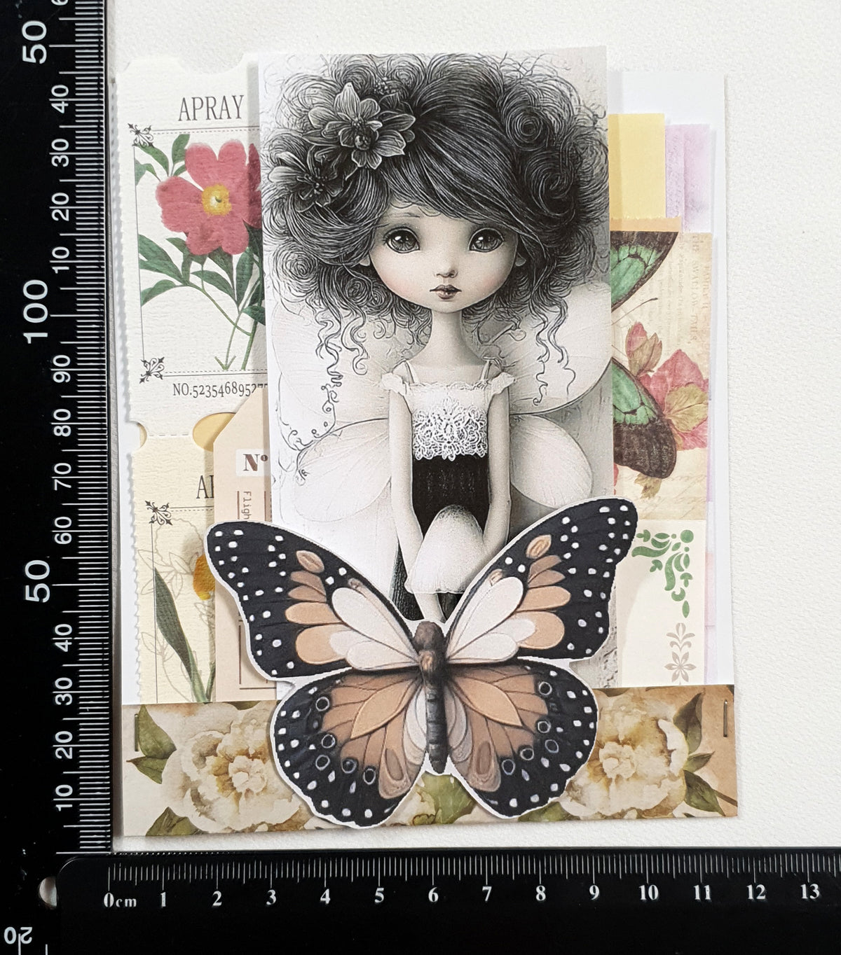 Mini Assorted Ephemera Pack - VV