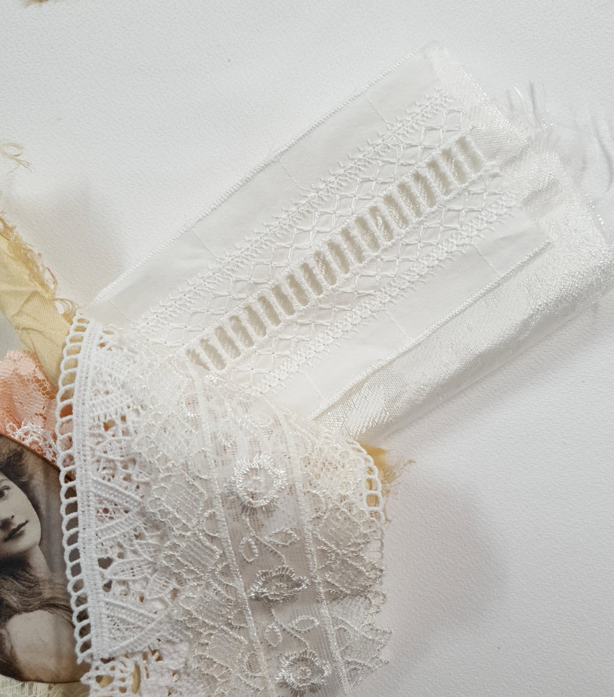 Motherloads Lace Bundle - VW