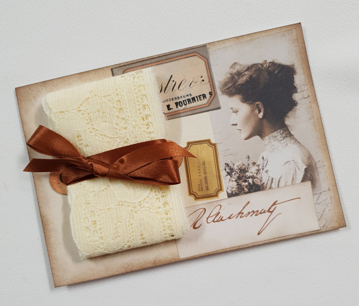 Motherloads Fancy Card of Lace - VX - Picked at Random