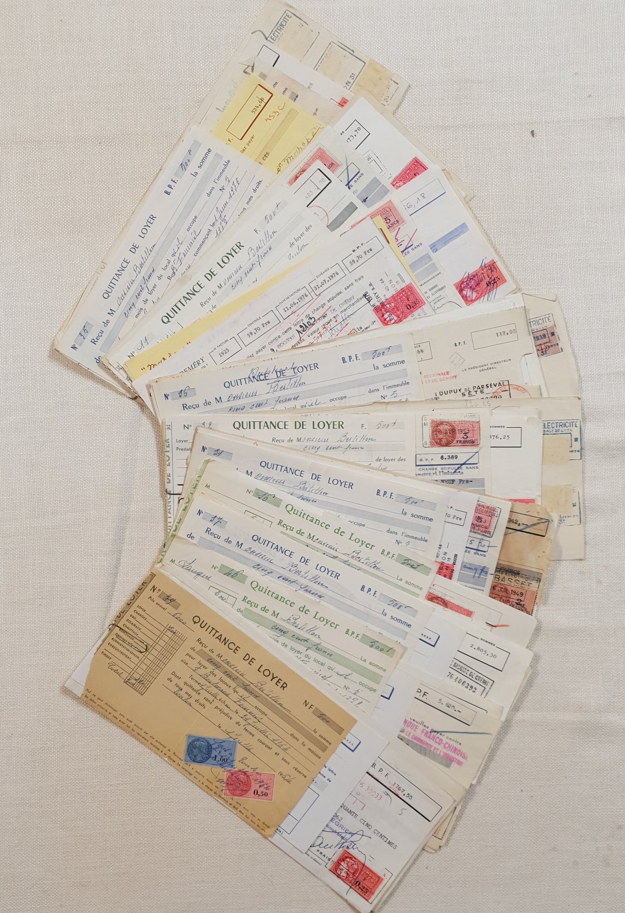 Authentic French Documents - Set of 5 Pieces - CZ