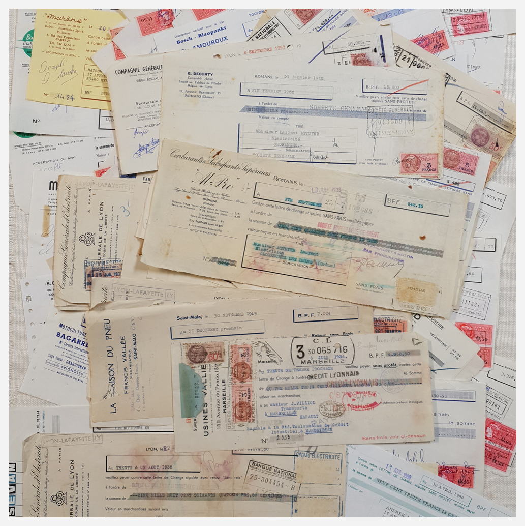 Authentic French Documents - Set of 5 Pieces - CZ