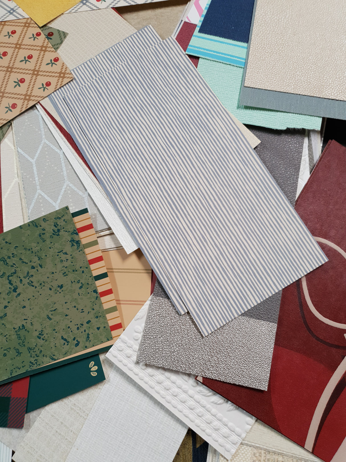 Wallpaper Scraps Pack - 10 Pieces
