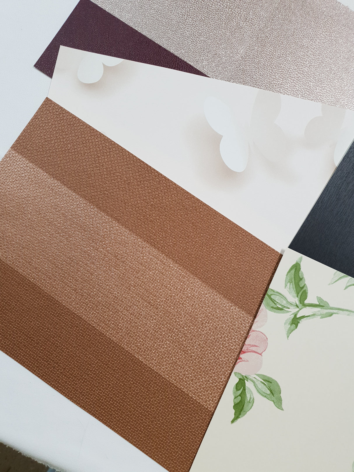 Assorted Wallpaper Pack - ZR
