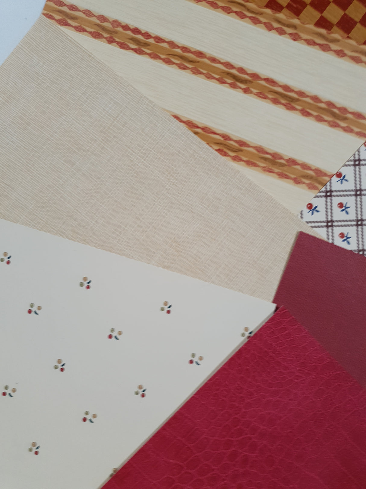 Assorted Wallpaper Pack - ZW