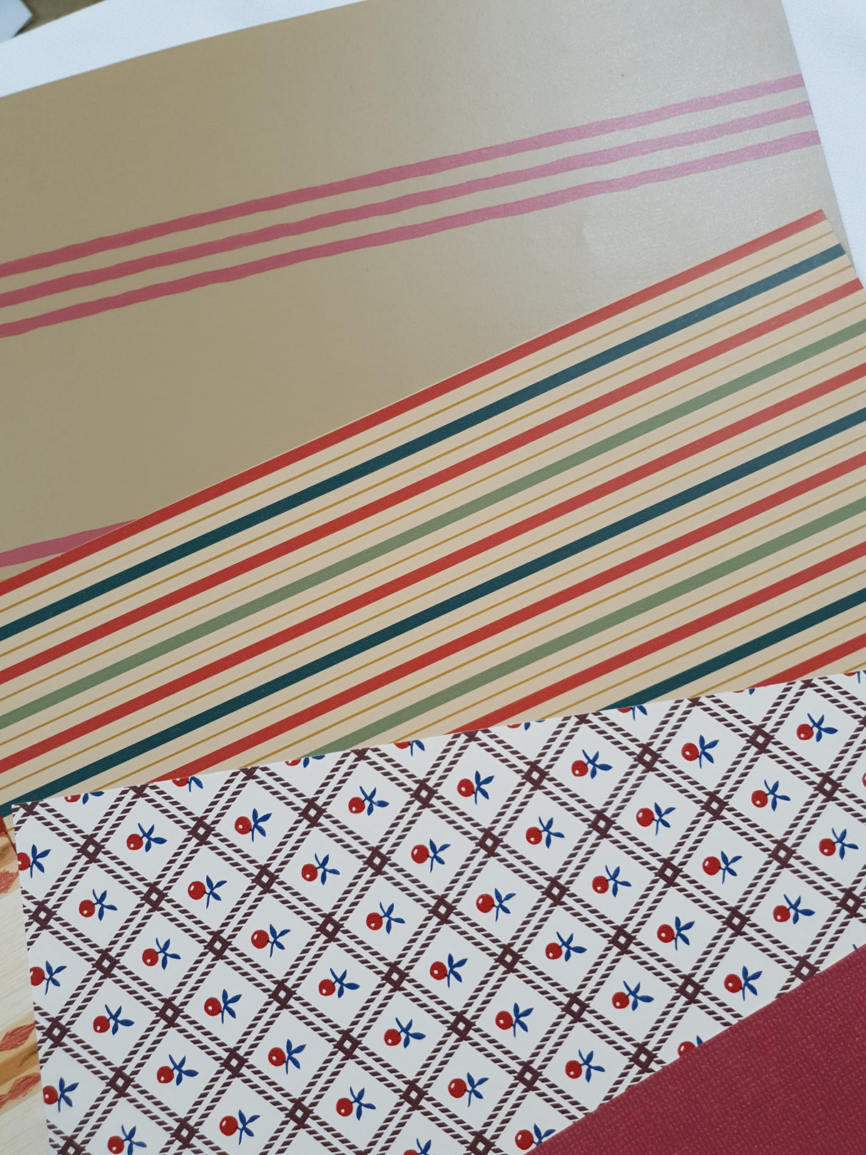 Assorted Wallpaper Pack - ZW