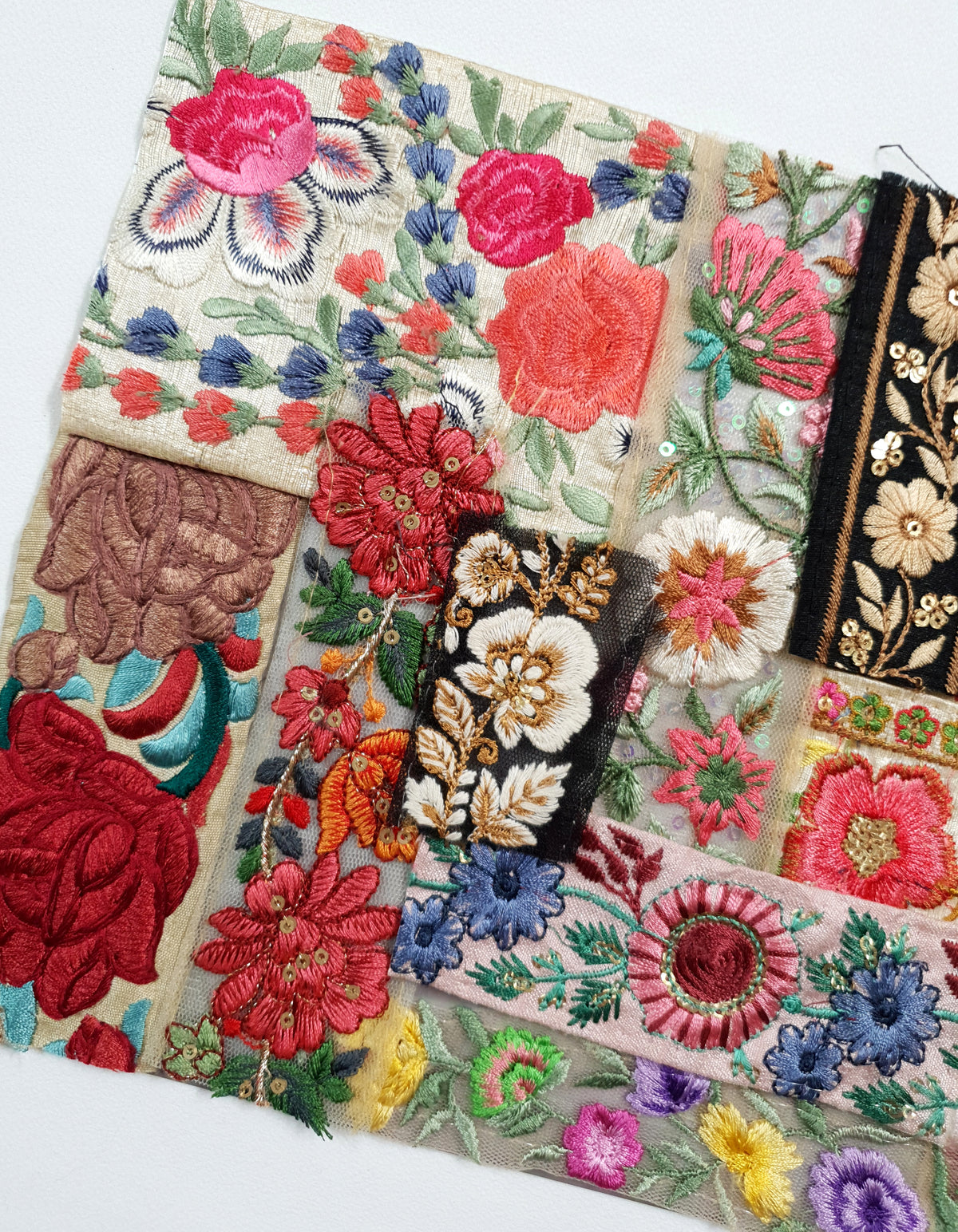 Assorted Embroidered Trim Scraps Pack - ZJ