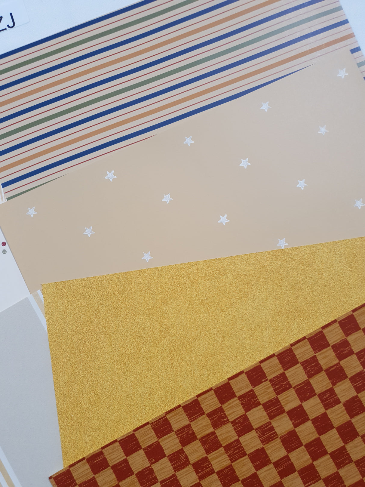 Assorted Wallpaper Pack - ZJ