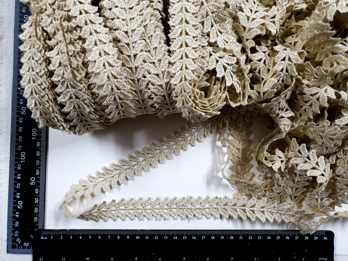 Lace Trim Pack - 1001 - Gold - 1 Meter