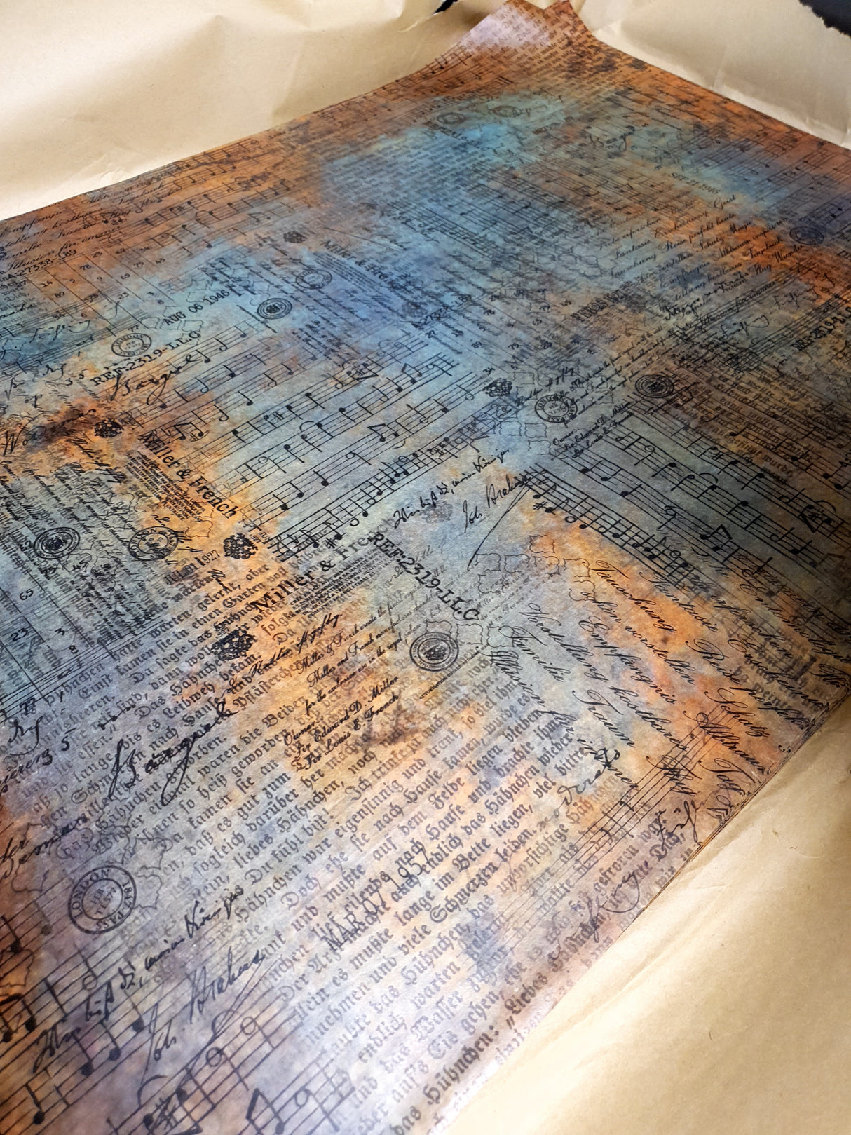 Decoupage Tissue Sheets - G3 - Set of 3 Pieces - Whichcraft Designs - Grunge Tissue