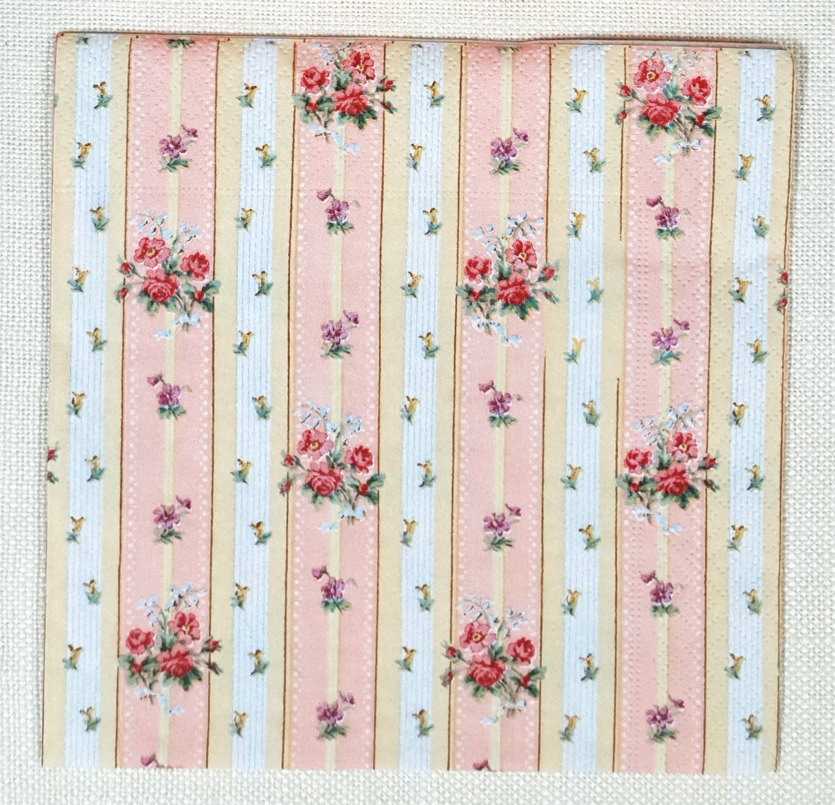 Decoupage Napkin - (DN-8523) - Roseway