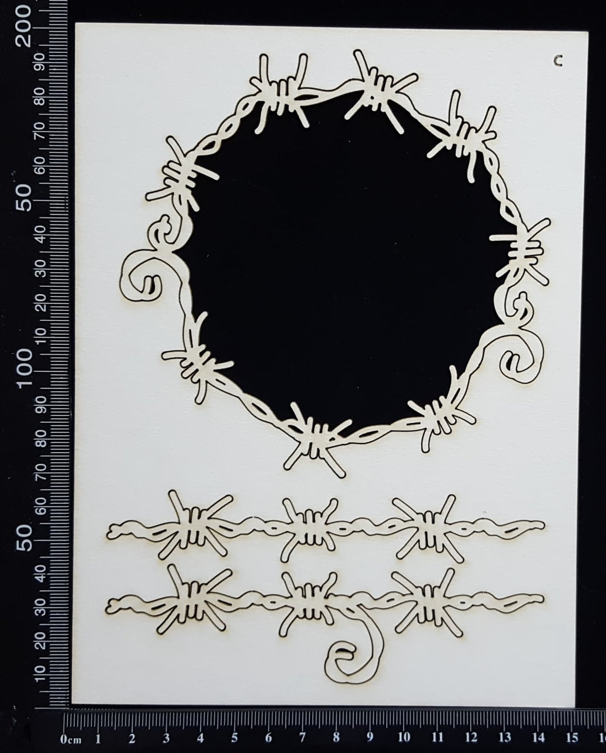 Barbed Wire Frame Set - C - White Chipboard