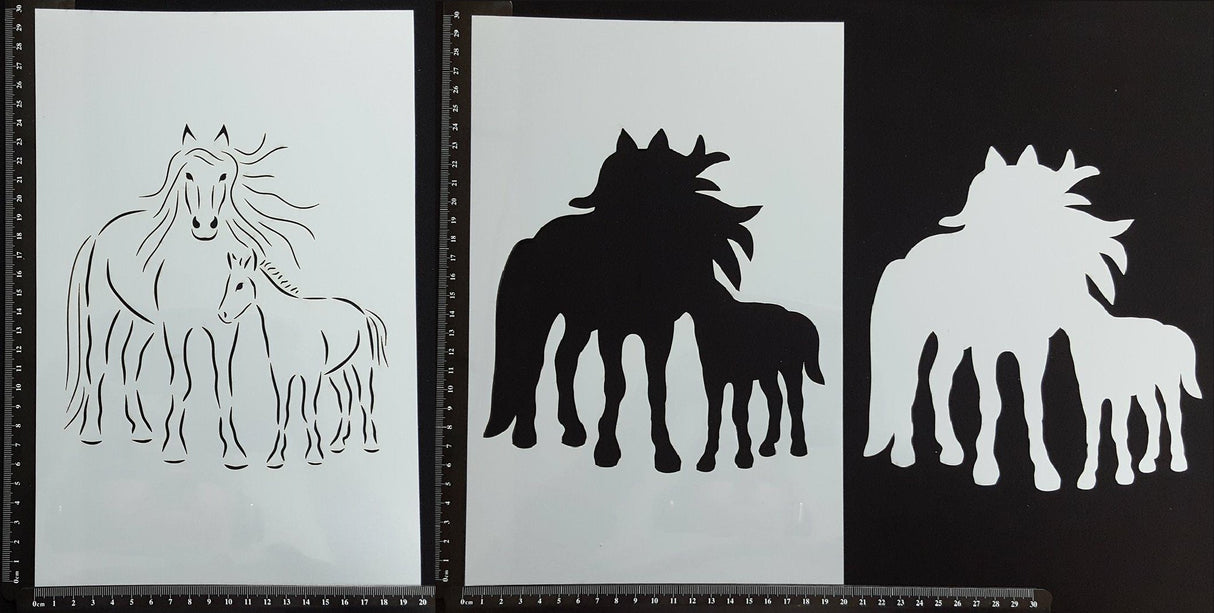 Detailed Horse Mother and Foal - A - Set of 3 pieces - Stencil - 200mm x 300mm