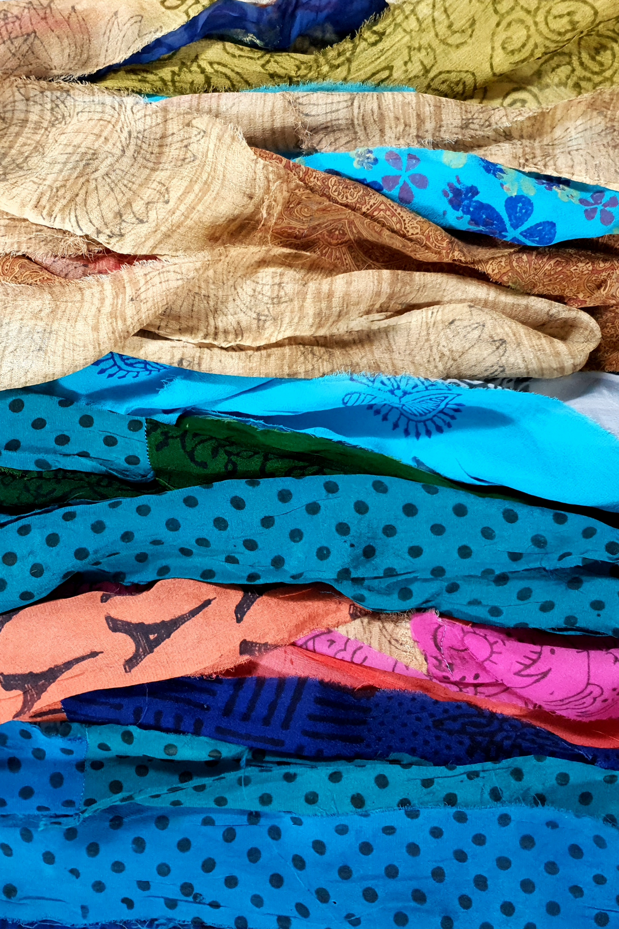 Reclaimed Printed Chiffon Sari Silk Roll