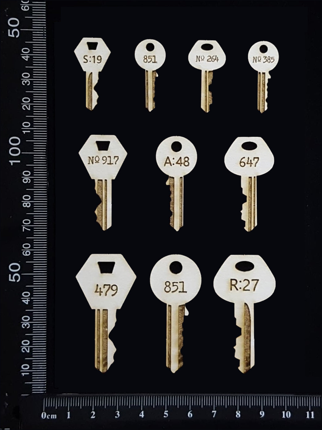 Laser Engraved Keys Set - G - White Chipboard