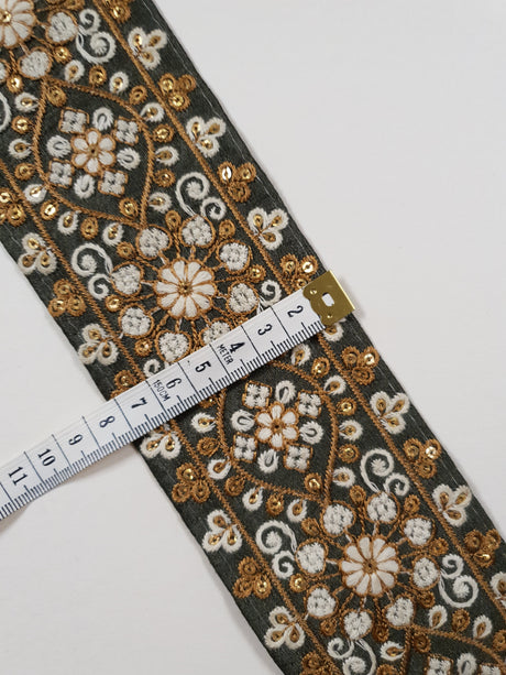 Embroidered Trim - 1 Meter - (ITR-1306)