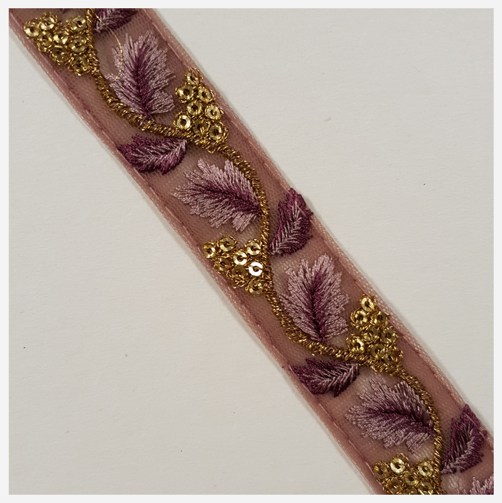 Embroidered Trim - 1 Meter - (ITR-1310)