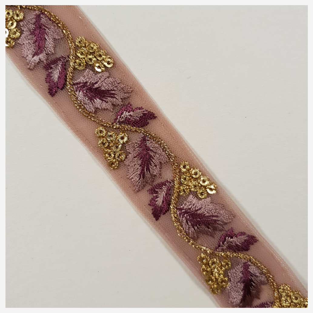 Embroidered Trim - 1 Meter - (ITR-1313)