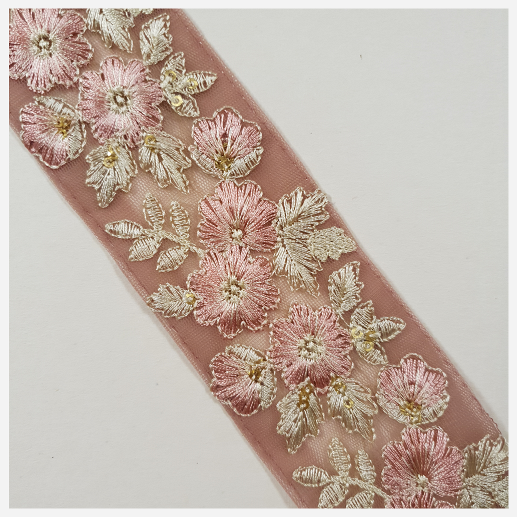 Embroidered Trim - 1 Meter - (ITR-1320)