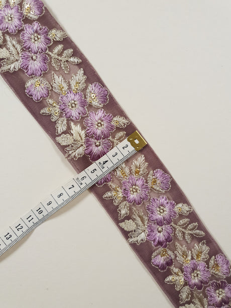 Embroidered Trim - 1 Meter - (ITR-1323)