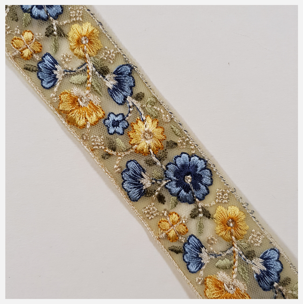 Embroidered Trim - 1 Meter - (ITR-1332)