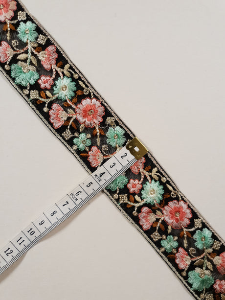 Embroidered Trim - 1 Meter - (ITR-1335)