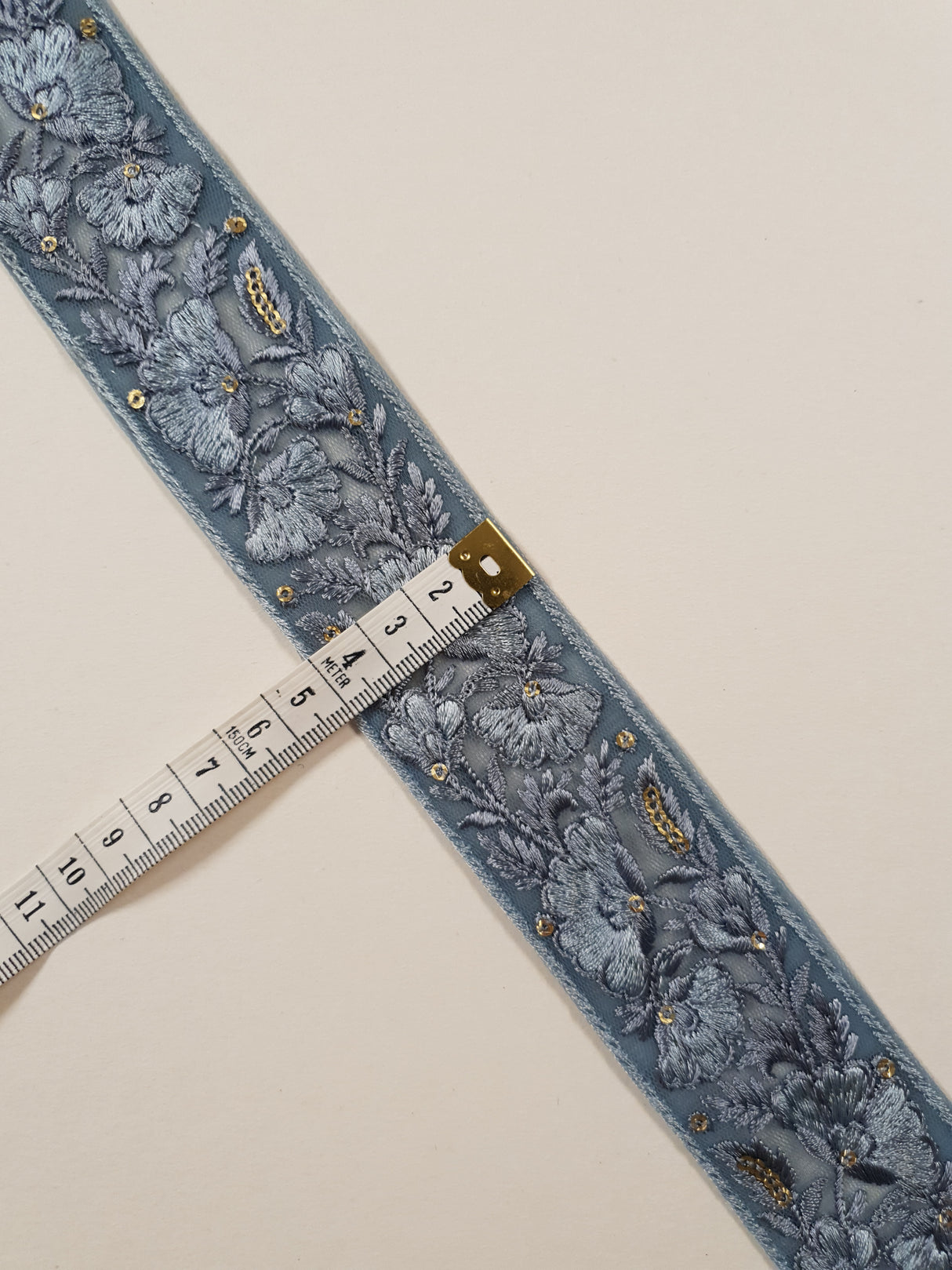 Embroidered Trim - 1 Meter - (ITR-1341)