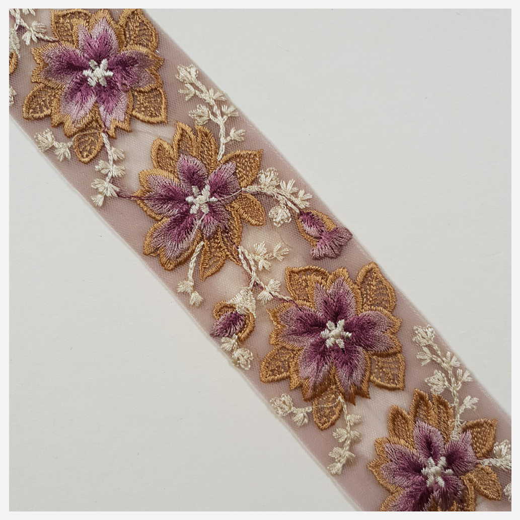 Embroidered Trim - 1 Meter - (ITR-1346)