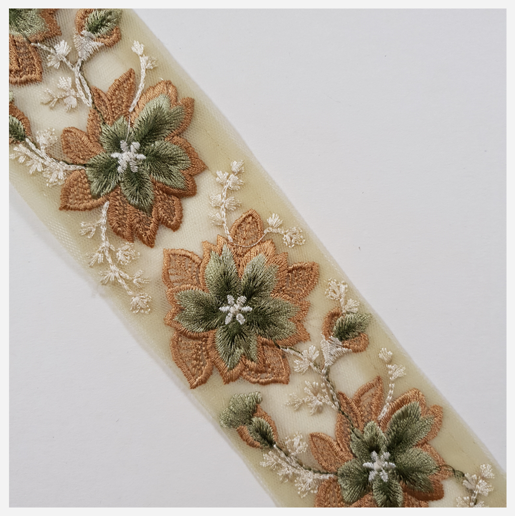 Embroidered Trim - 1 Meter - (ITR-1347)