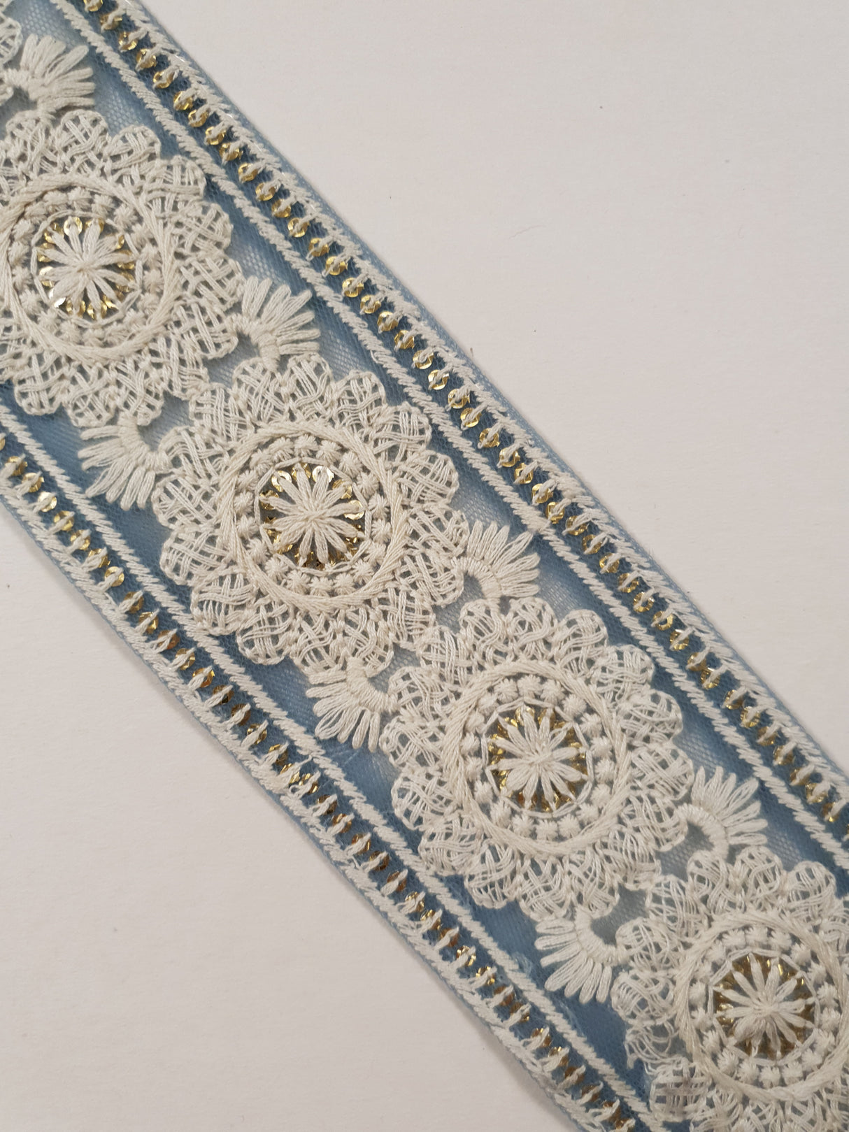 Embroidered Trim - 1 Meter - (ITR-1357)