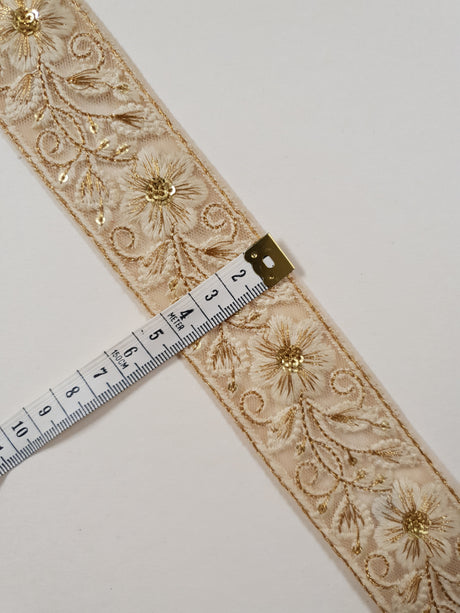 Embroidered Trim - 1 Meter - (ITR-1368)