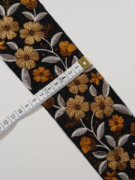 Embroidered Trim - 1 Meter - (ITR-1380)
