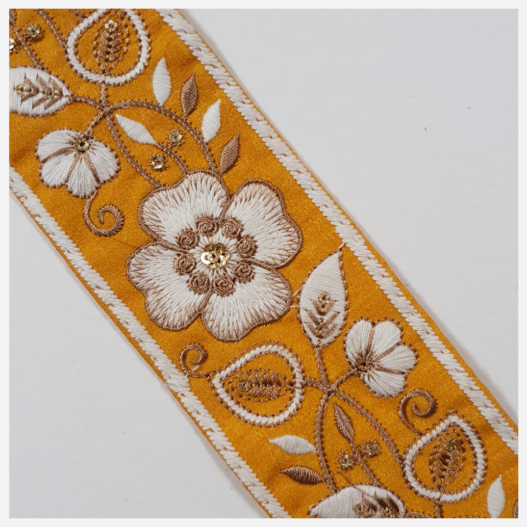 Embroidered Trim - 1 Meter - (ITR-1421)