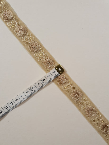 Embroidered Trim - 1 Meter - (ITR-1472)