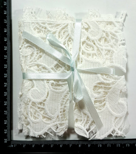 Motherloads Lace Sampler - 381