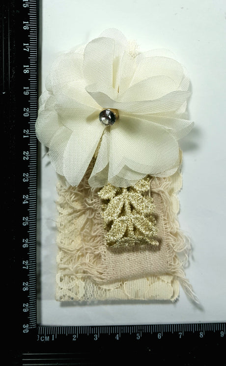 Lace Sampler - 680