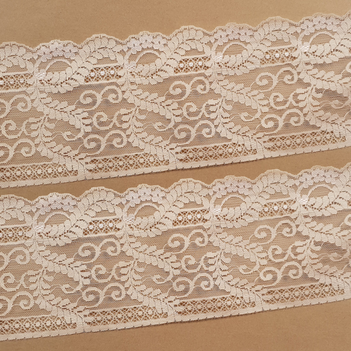 Lace Trim Pack - 7527 - Blush Beige - 1 Meter Pack