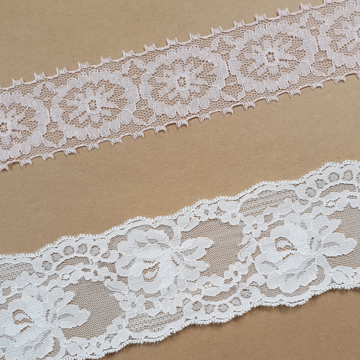 Motherloads Lace Sampler - 8009