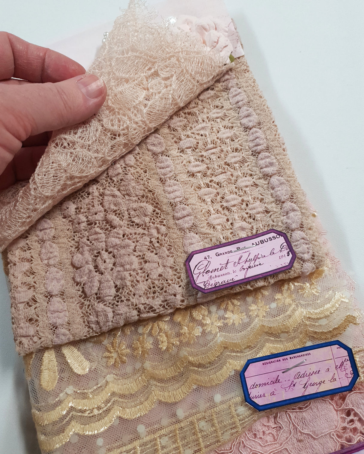 Luxury Lace Sampler - 8012