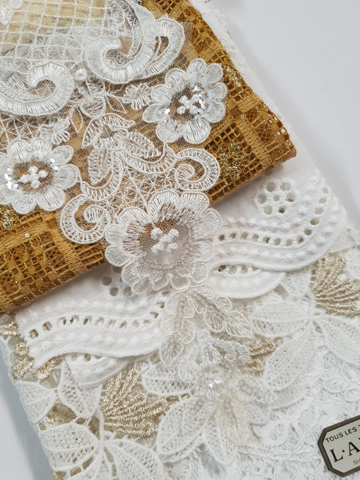Luxury Lace Sampler - 8014