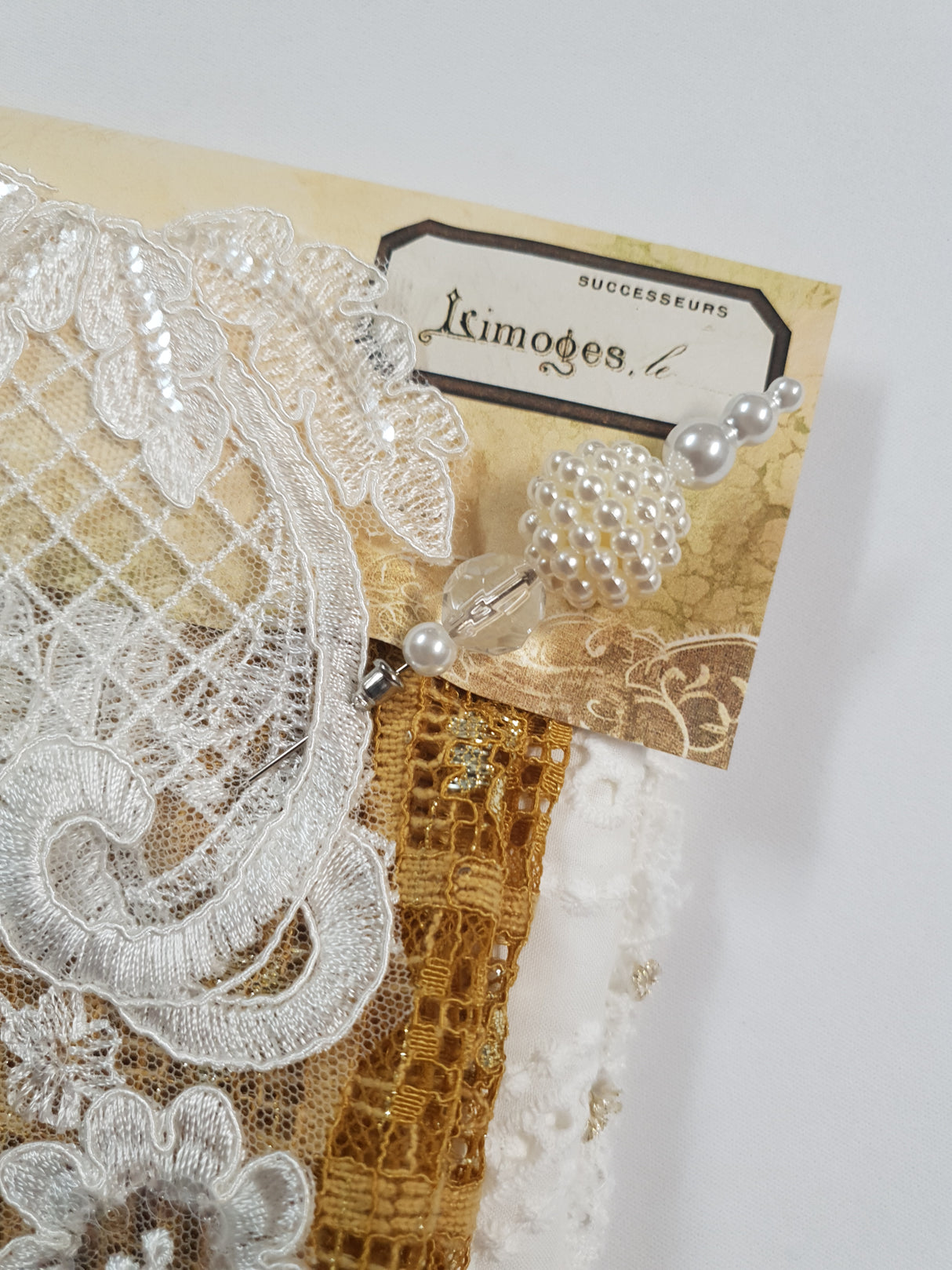Luxury Lace Sampler - 8014