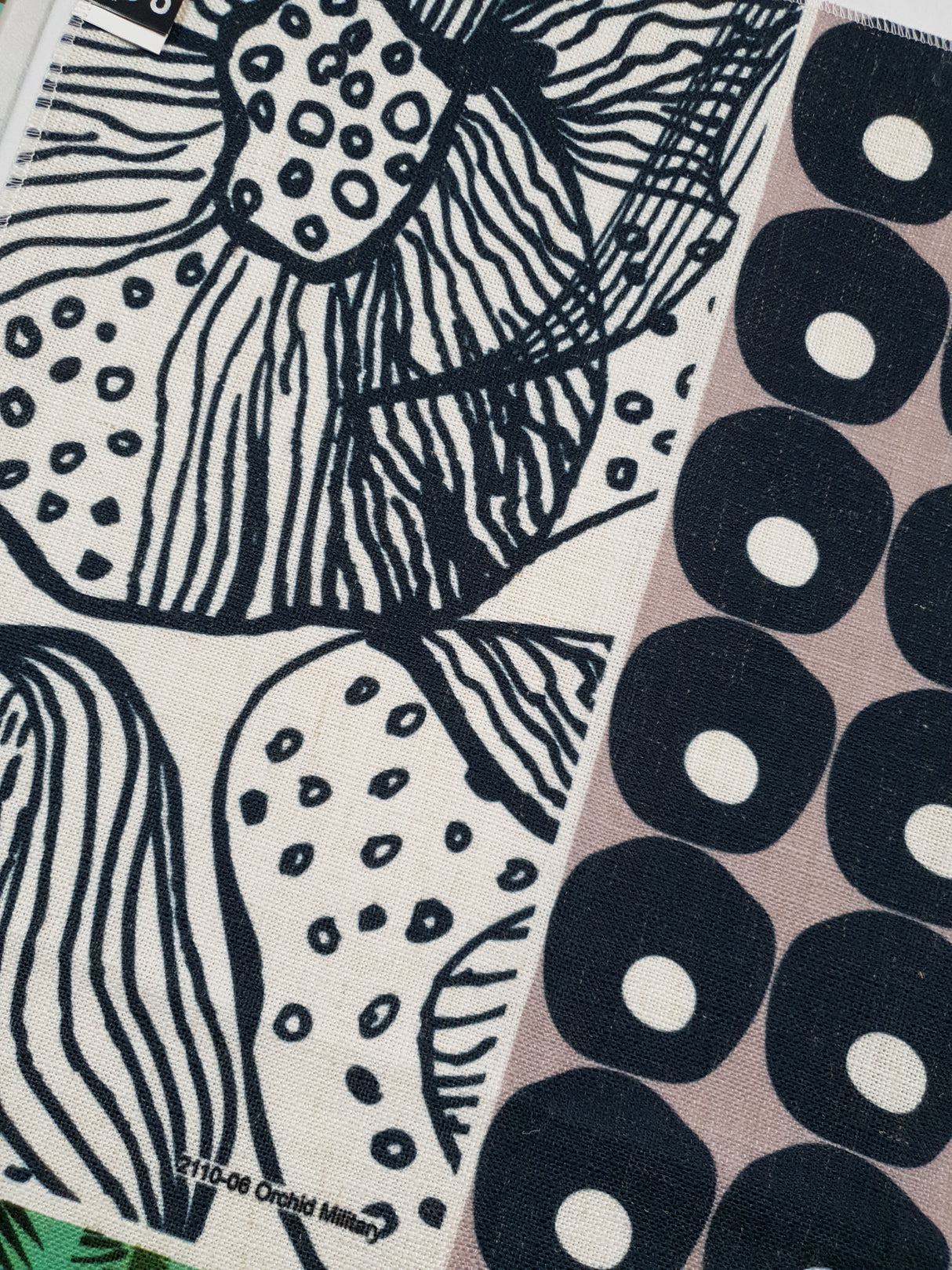 Large Fabric Sample Square - AW