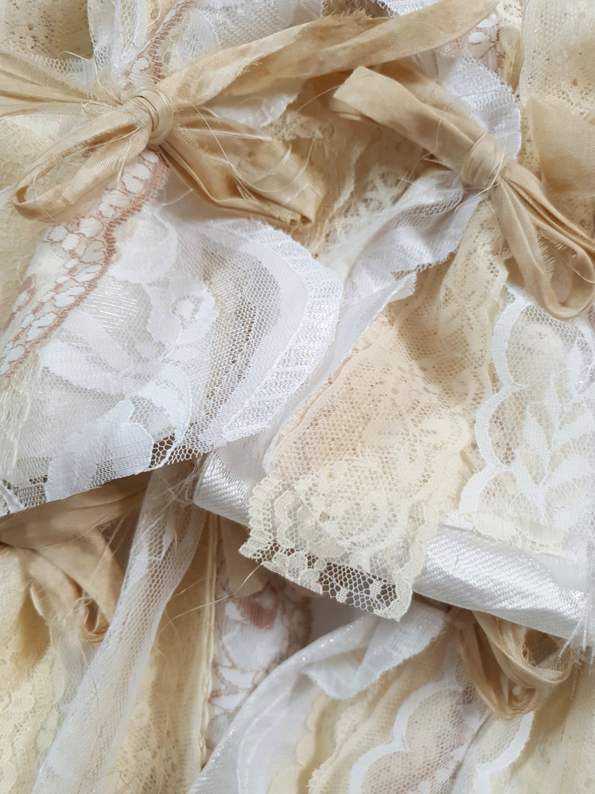 Motherloads Lace Bundle - BG