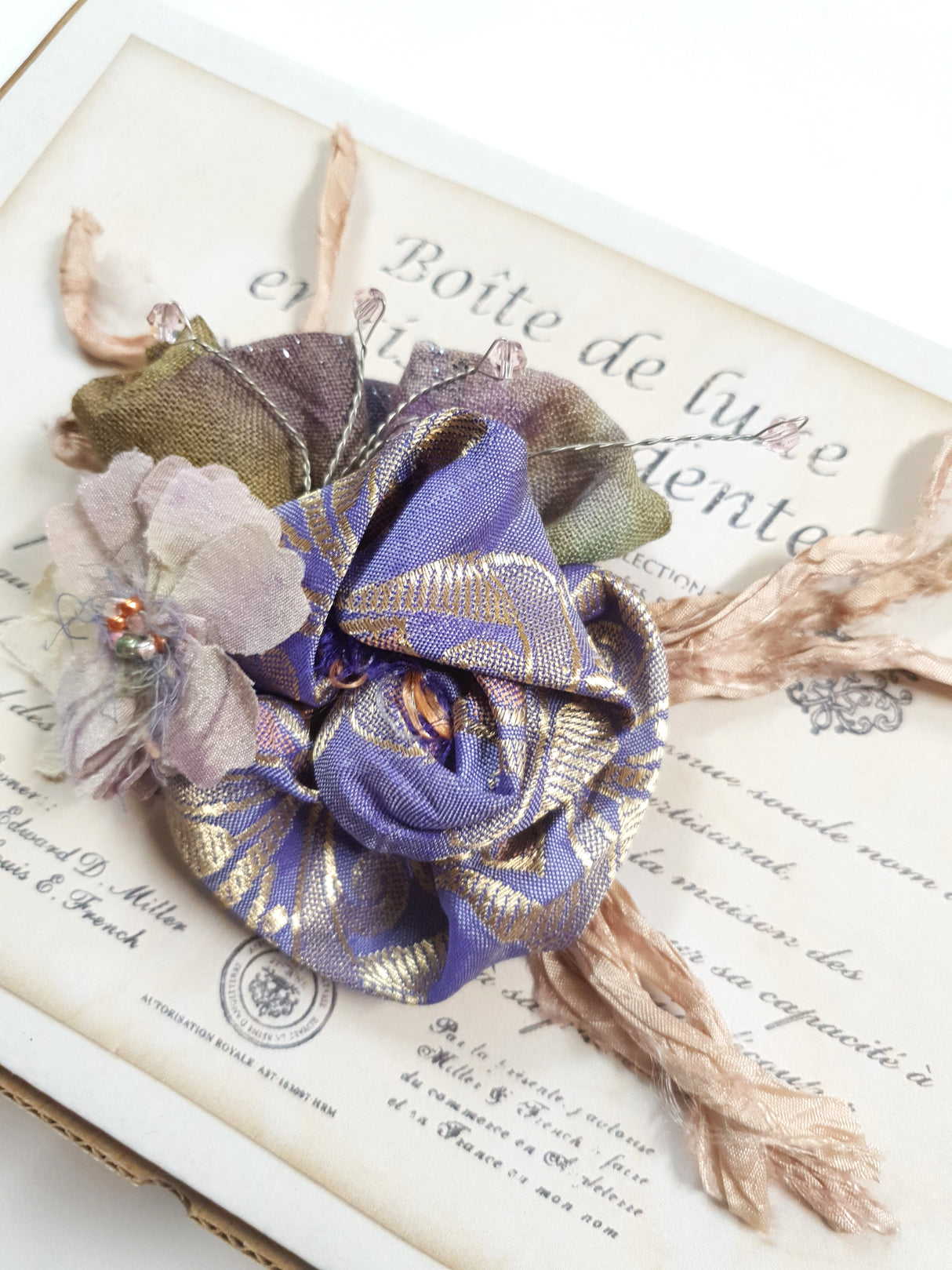 Motherloads Hand Stitch Inspiration Box - BZ