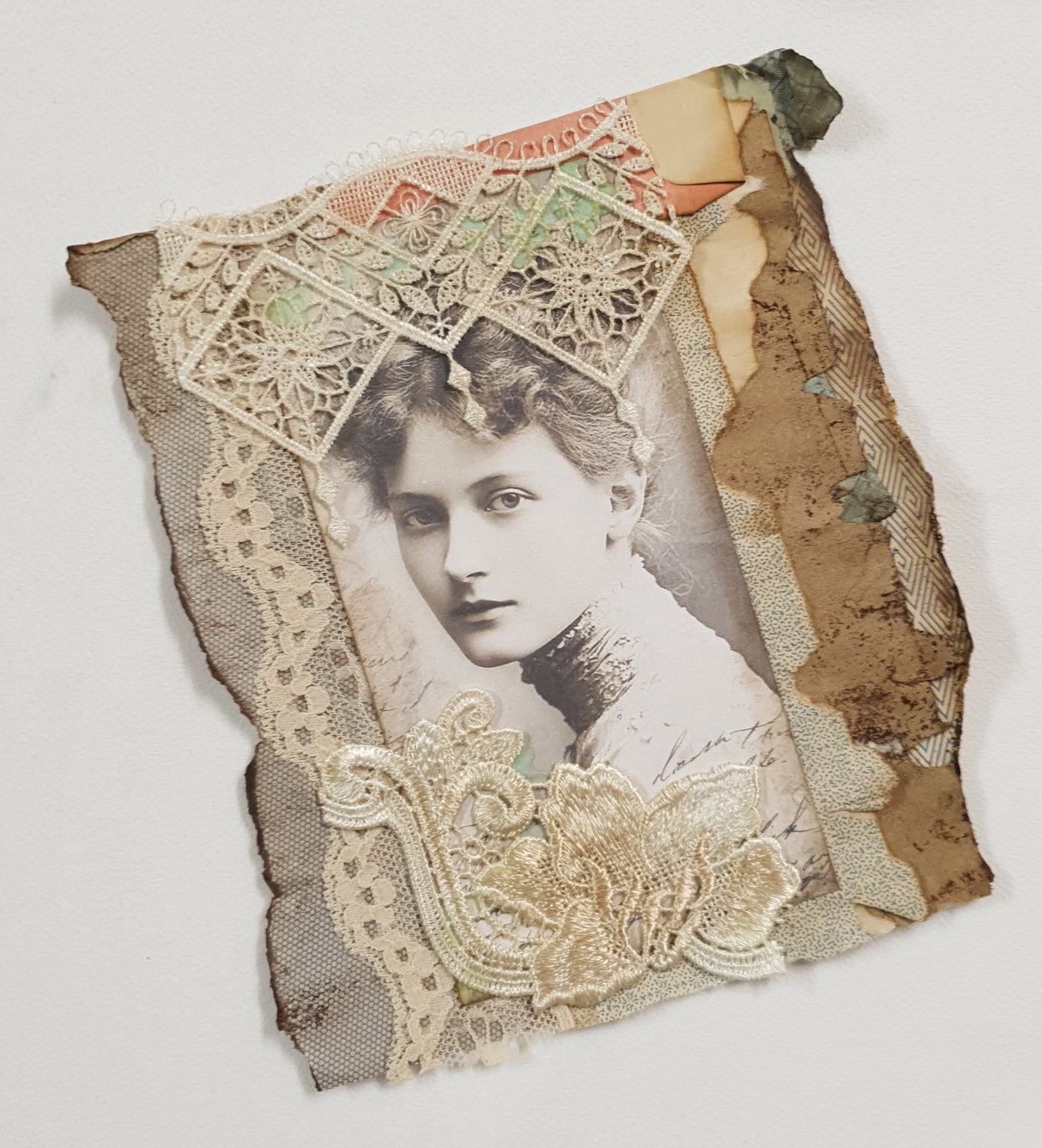 Handmade Embellishment - DK