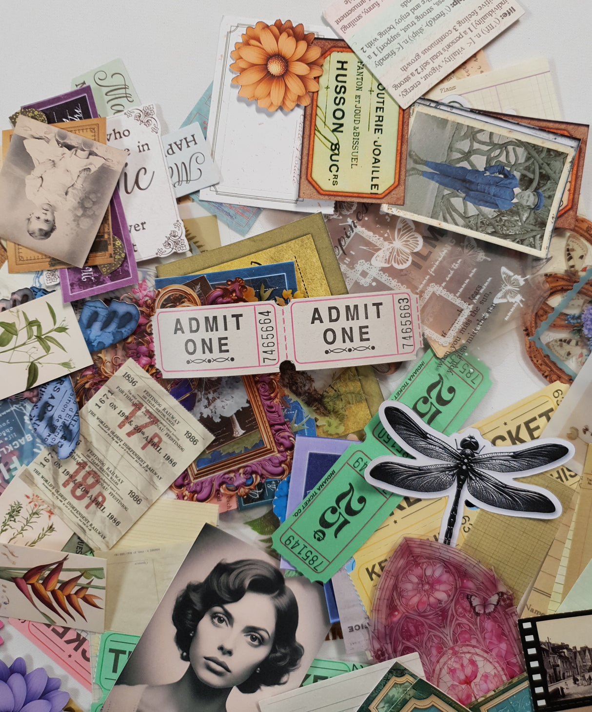 Ephemera Treasure Chest